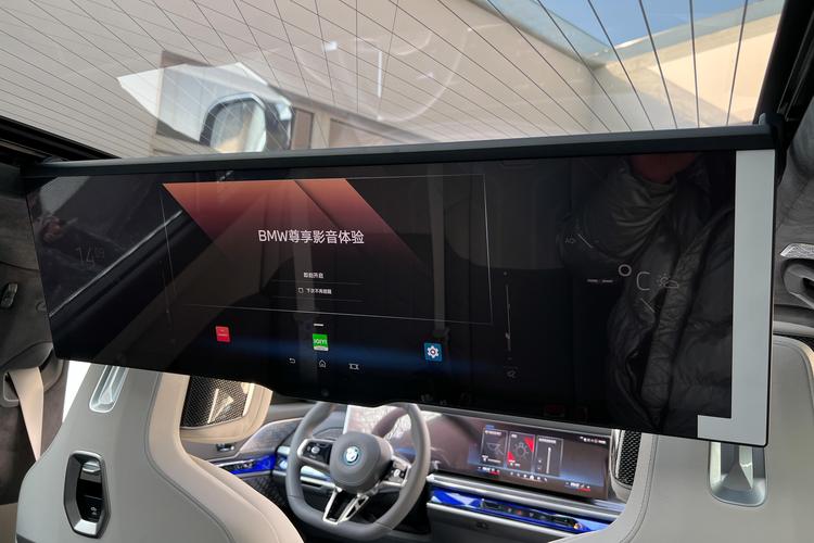 https://gcc-1307444343.cos.accelerate.myqcloud.com/gallery/8638ecfb22ae937926ff3e0510e599a9.jpg