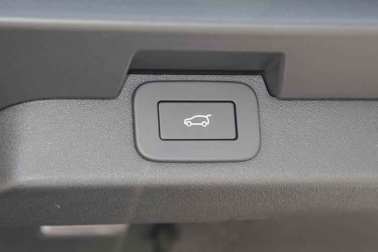https://gcc-1307444343.cos.accelerate.myqcloud.com/gallery/88261bd1c23617de48a57f0c31e53b64.jpg