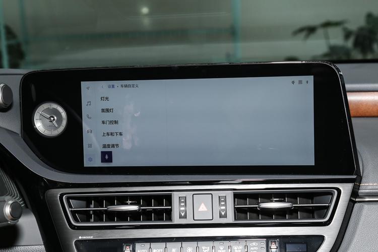 https://gcc-1307444343.cos.accelerate.myqcloud.com/gallery/89a3b674ba68d36205f3050d8dfddb29.jpg