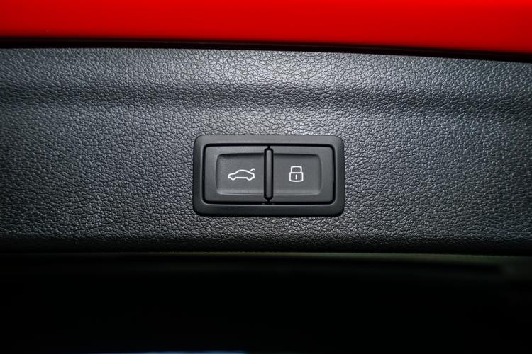 https://gcc-1307444343.cos.accelerate.myqcloud.com/gallery/8aaeae05c3e4c7695e21a92c55349449.jpg