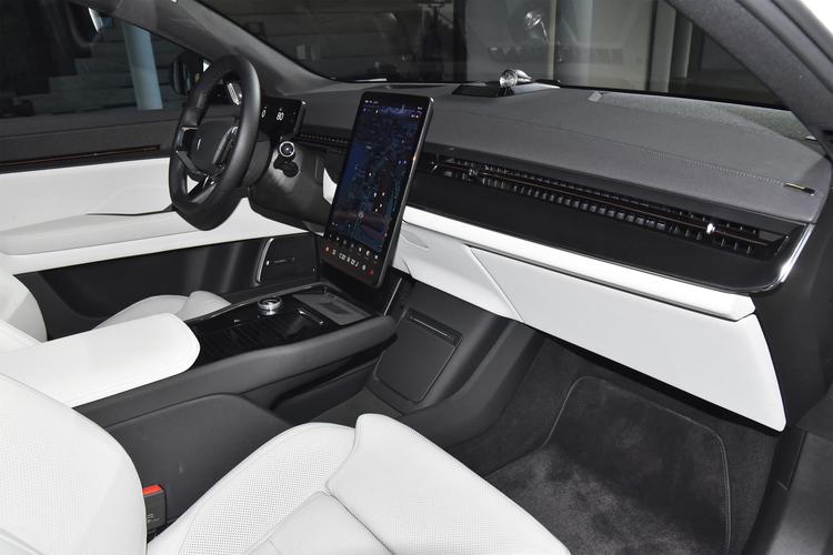 https://gcc-1307444343.cos.accelerate.myqcloud.com/gallery/8ac7e06fc69690df82c9c6ff4cbe6767.jpg