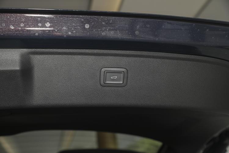 https://gcc-1307444343.cos.accelerate.myqcloud.com/gallery/8c1f8e209ab36096175179b77edffec0.jpg