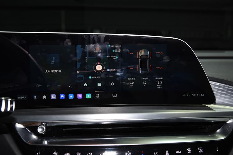https://gcc-1307444343.cos.accelerate.myqcloud.com/gallery/8c579b903261b4295bd1f2adf17e5158.jpg