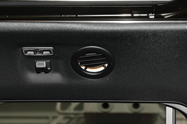 https://gcc-1307444343.cos.accelerate.myqcloud.com/gallery/8db940836038bf663ac26cdd05ef0499.jpg