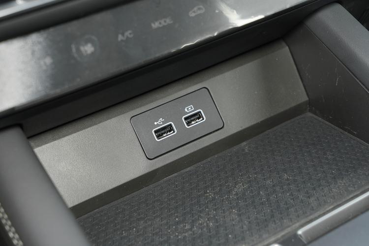 https://gcc-1307444343.cos.accelerate.myqcloud.com/gallery/8dc2cdc310745ab35aa978e202086f89.jpg