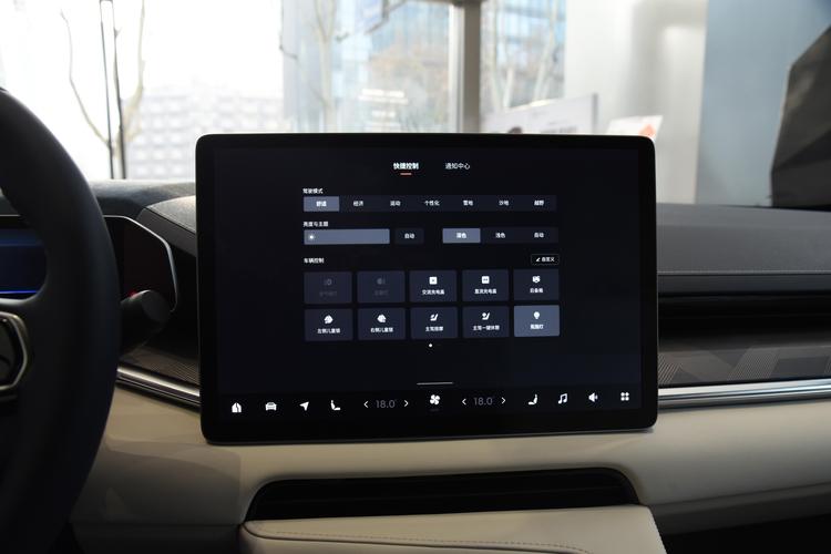 https://gcc-1307444343.cos.accelerate.myqcloud.com/gallery/8df48565c368e8e67d87295ea9abcadc.jpg