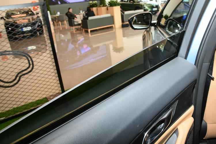 https://gcc-1307444343.cos.accelerate.myqcloud.com/gallery/8e3021532c539f6c23144bf88a791288.jpg