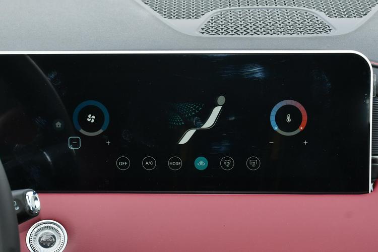 https://gcc-1307444343.cos.accelerate.myqcloud.com/gallery/8e48548c6e600853bc2064215267cb00.jpg