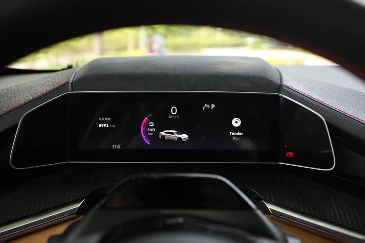 https://gcc-1307444343.cos.accelerate.myqcloud.com/gallery/8ed81bce4ad56ff53c0f3eeb5d9ef716.jpg