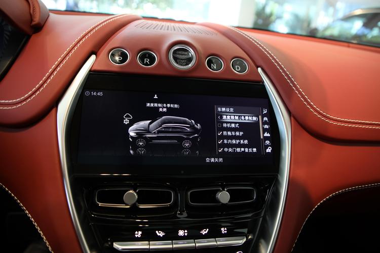 https://gcc-1307444343.cos.accelerate.myqcloud.com/gallery/8f04b3f9d18a8cbde6b56e33abadaae5.jpg