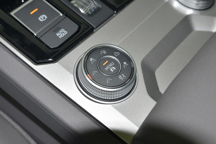 https://gcc-1307444343.cos.accelerate.myqcloud.com/gallery/9119e15bfbea238a0f5f5bb4583bc8f7.jpg