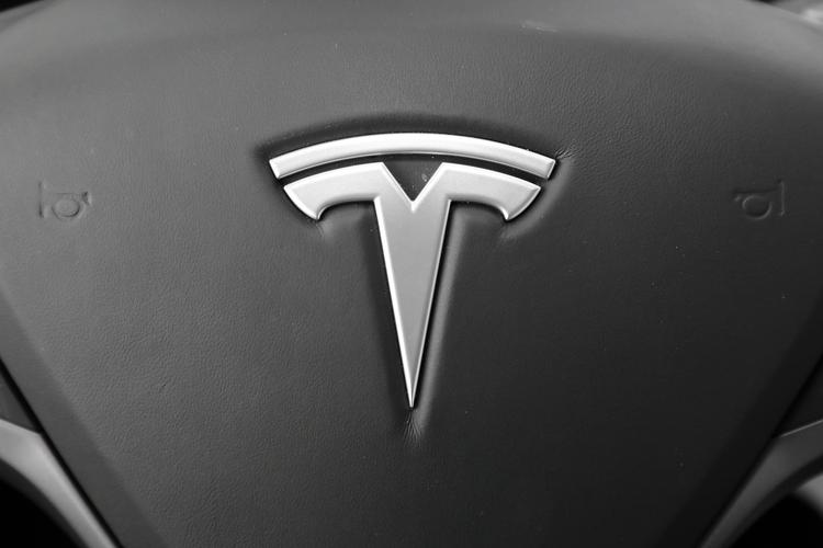 https://gcc-1307444343.cos.accelerate.myqcloud.com/gallery/91597439aa701c92f2cb361f6d6257ed.jpg