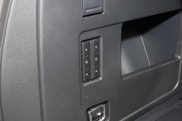 https://gcc-1307444343.cos.accelerate.myqcloud.com/gallery/92f340d84a1f09a53040d0b0e17b1031.jpg