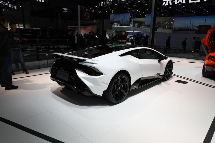 https://gcc-1307444343.cos.accelerate.myqcloud.com/gallery/94e114b9419db677c1a1d45c6c8f43ea.jpg