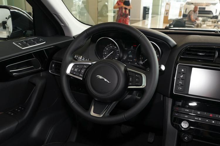 https://gcc-1307444343.cos.accelerate.myqcloud.com/gallery/953952923166e93deb802c8444702b47.jpg