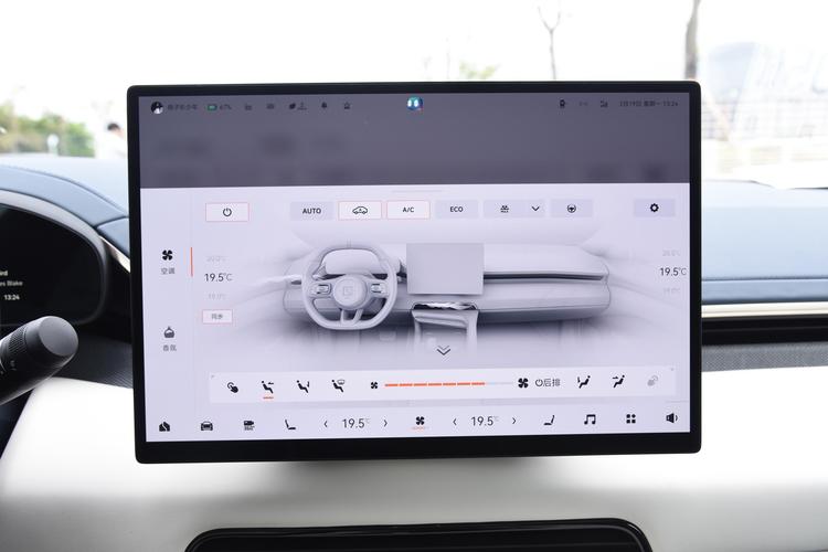 https://gcc-1307444343.cos.accelerate.myqcloud.com/gallery/959242123d8b4cc28644272826eedba0.jpg