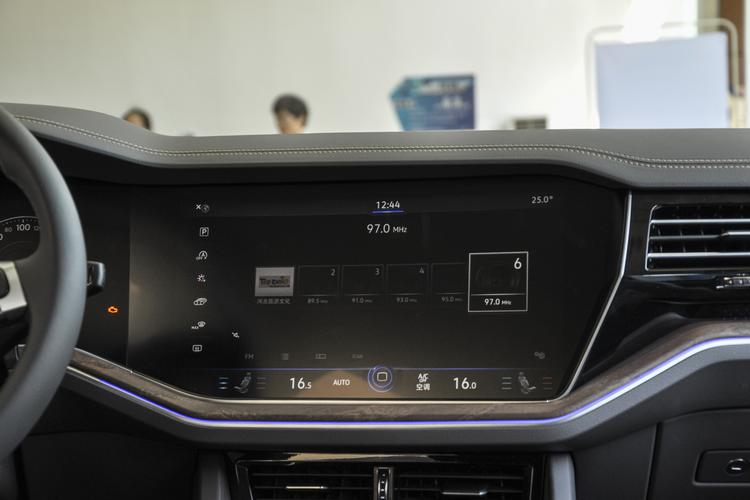 https://gcc-1307444343.cos.accelerate.myqcloud.com/gallery/96c77664ae7f7a25a6da3fa4d4fa1efd.jpg