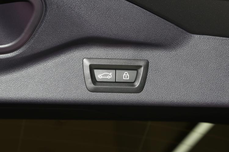 https://gcc-1307444343.cos.accelerate.myqcloud.com/gallery/980b4a4b1b0918586c6d66a5b852e2ea.jpg