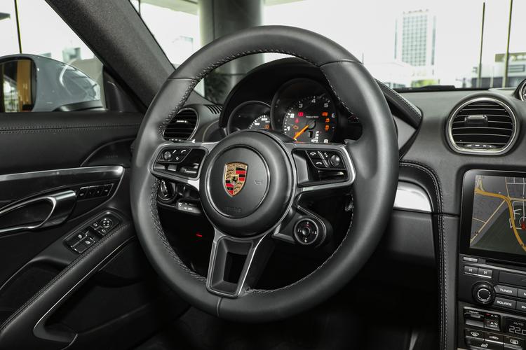 https://gcc-1307444343.cos.accelerate.myqcloud.com/gallery/9a324a192047a87c68035ae995582813.jpg