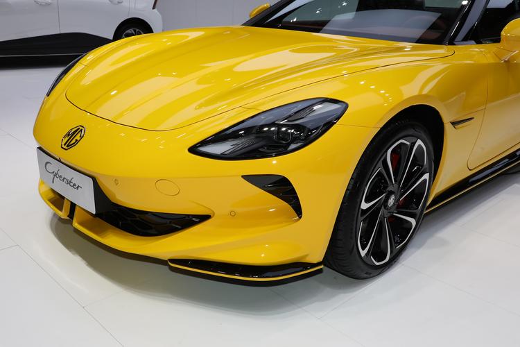 https://gcc-1307444343.cos.accelerate.myqcloud.com/gallery/9af211c27b06b98c0631ba66ae6bc8b4.jpg