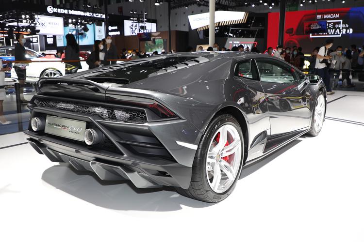 https://gcc-1307444343.cos.accelerate.myqcloud.com/gallery/9b08b1deb3817af81405279f209dc8f5.jpg
