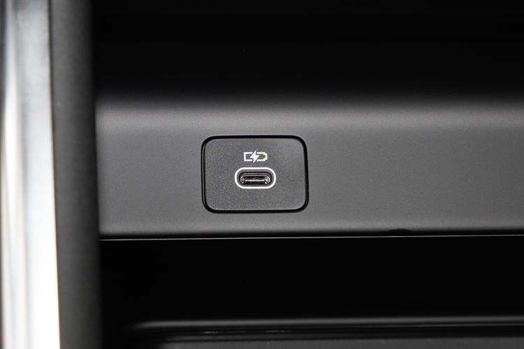 https://gcc-1307444343.cos.accelerate.myqcloud.com/gallery/9cf14b20c53ac9b5beaa3605cec697b8.jpg