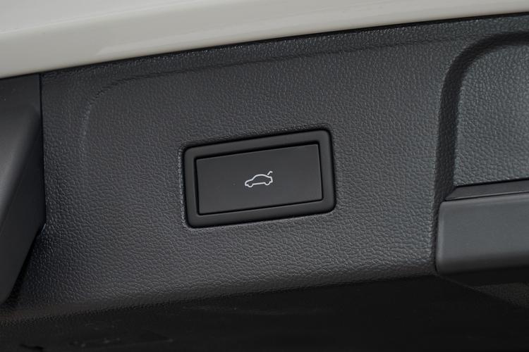 https://gcc-1307444343.cos.accelerate.myqcloud.com/gallery/a05ceda9578dd4fbf52333834f19534f.jpg