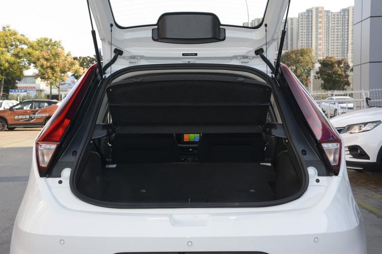 https://gcc-1307444343.cos.accelerate.myqcloud.com/gallery/a0eb72825d70f101b8045c27a7ac7729.jpg