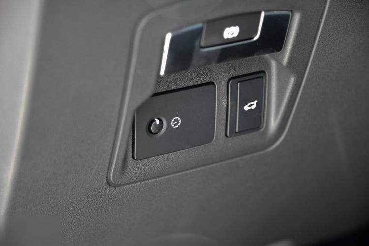 https://gcc-1307444343.cos.accelerate.myqcloud.com/gallery/a2aa775aaeba98c9b2f918ca86bf896f.jpg