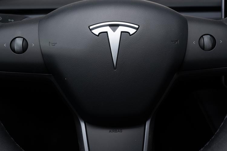 https://gcc-1307444343.cos.accelerate.myqcloud.com/gallery/a54e3de25bfd535d825206255a68ac7d.jpg