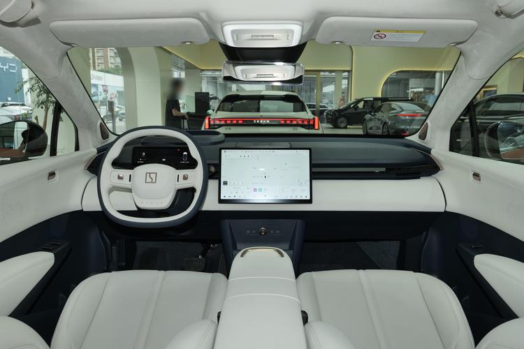 https://gcc-1307444343.cos.accelerate.myqcloud.com/gallery/a859c88ba2eb4ca254d7c87e993ab3db.jpg