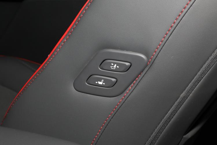 https://gcc-1307444343.cos.accelerate.myqcloud.com/gallery/a8bd5d6fab9cfdc13ac56092de08cc07.jpg