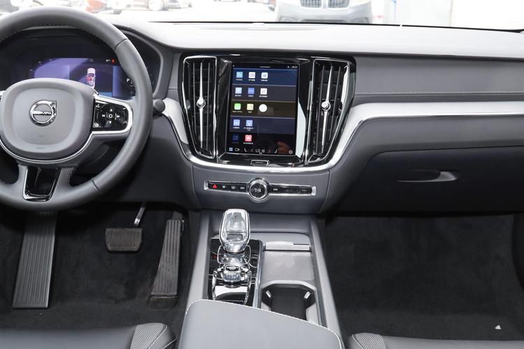 https://gcc-1307444343.cos.accelerate.myqcloud.com/gallery/a978b6e7dac54a6ab7fede205ee51d1d.jpg