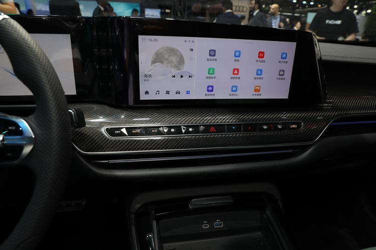 https://gcc-1307444343.cos.accelerate.myqcloud.com/gallery/a97e36ef15f6f9a342d371c2a5a05c1f.jpg