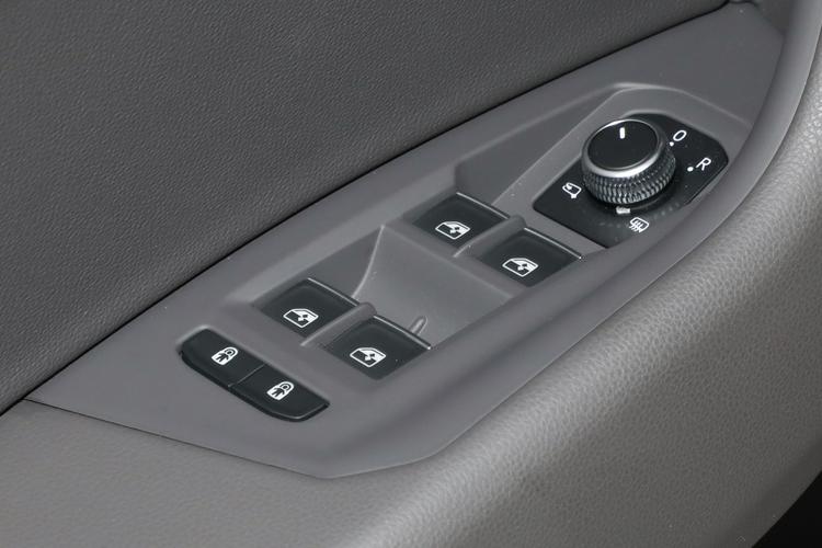 https://gcc-1307444343.cos.accelerate.myqcloud.com/gallery/aa5dd667556fdf47ffe9214dd409be25.jpg