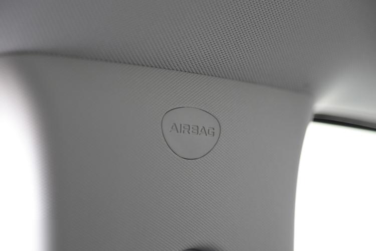 https://gcc-1307444343.cos.accelerate.myqcloud.com/gallery/aab6fe84252d86133ae590f3a4c7aceb.jpg