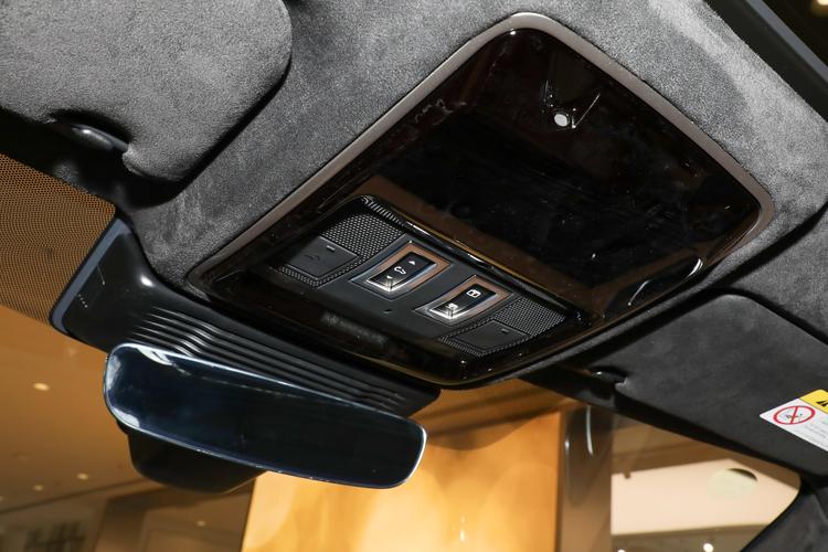 https://gcc-1307444343.cos.accelerate.myqcloud.com/gallery/aec2ee471f70151e1d395909e11a13b6.jpg