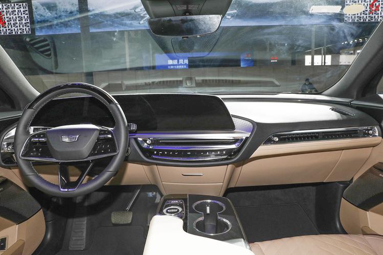 https://gcc-1307444343.cos.accelerate.myqcloud.com/gallery/afa1e3ce357516f21d70cc197b3ff633.jpg