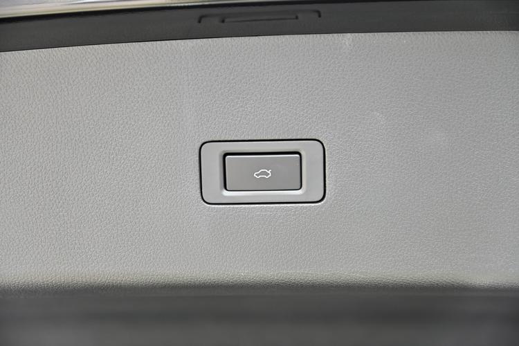 https://gcc-1307444343.cos.accelerate.myqcloud.com/gallery/b49e84e71311551b9b20c7e36dd9d797.jpg