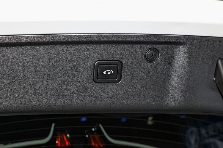 https://gcc-1307444343.cos.accelerate.myqcloud.com/gallery/b6607eb808fb99761cebcca6fd3795bf.jpg