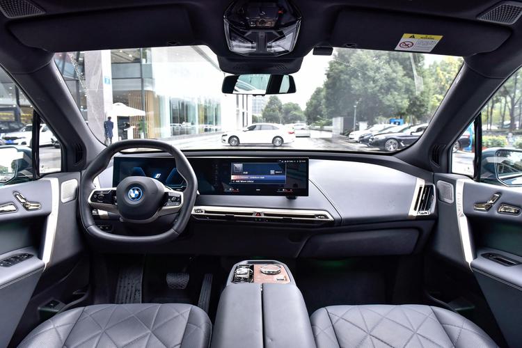 https://gcc-1307444343.cos.accelerate.myqcloud.com/gallery/b71eca84feb0de5c60e33dbe3104e62e.jpg