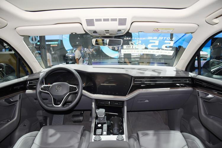 https://gcc-1307444343.cos.accelerate.myqcloud.com/gallery/b72d389403d6e00d4deee75fade2c4bd.jpg