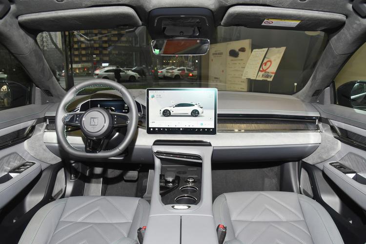https://gcc-1307444343.cos.accelerate.myqcloud.com/gallery/ba23d8fc449a9cbd77b8d88d6797f4ca.jpg