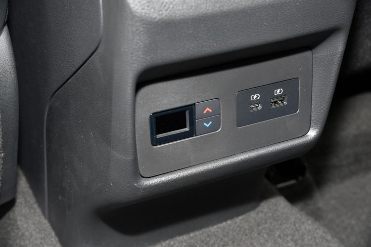 https://gcc-1307444343.cos.accelerate.myqcloud.com/gallery/bb9196ff3d58fa12f3d7c2f88416d550.jpg