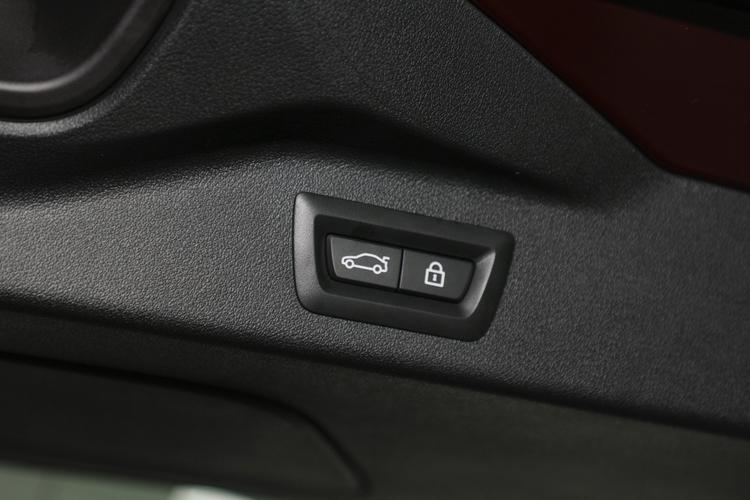 https://gcc-1307444343.cos.accelerate.myqcloud.com/gallery/bc77bc691783327e8d41093459864a8b.jpg