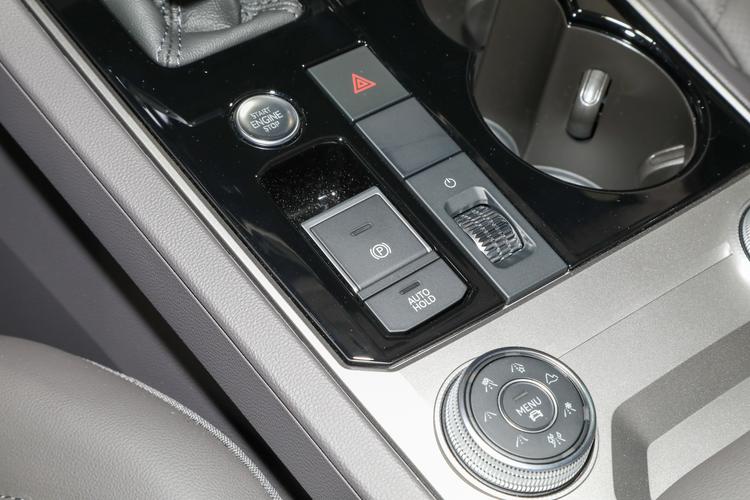 https://gcc-1307444343.cos.accelerate.myqcloud.com/gallery/bd1a2f5a4f6678f1de6f5b74bda8ce8e.jpg