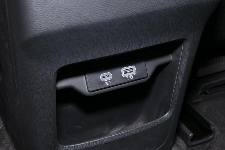 https://gcc-1307444343.cos.accelerate.myqcloud.com/gallery/be03eebed3cf88d1148ef81ab074510c.jpg