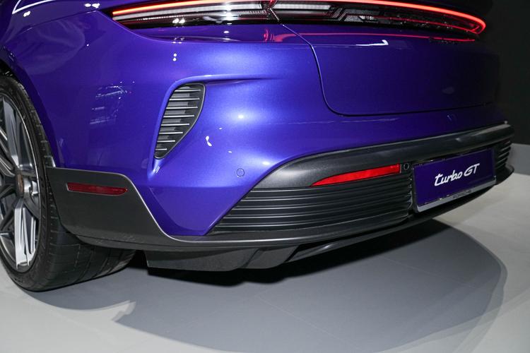https://gcc-1307444343.cos.accelerate.myqcloud.com/gallery/be8e63074e320eadeb15c9bbeb511543.jpg