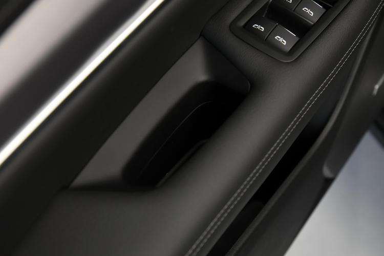 https://gcc-1307444343.cos.accelerate.myqcloud.com/gallery/bf21dd11bd666a6ff8c0d09b75364eb9.jpg