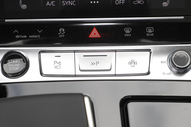 https://gcc-1307444343.cos.accelerate.myqcloud.com/gallery/c189cd5dfddec8de9510332351aa7d6d.jpg
